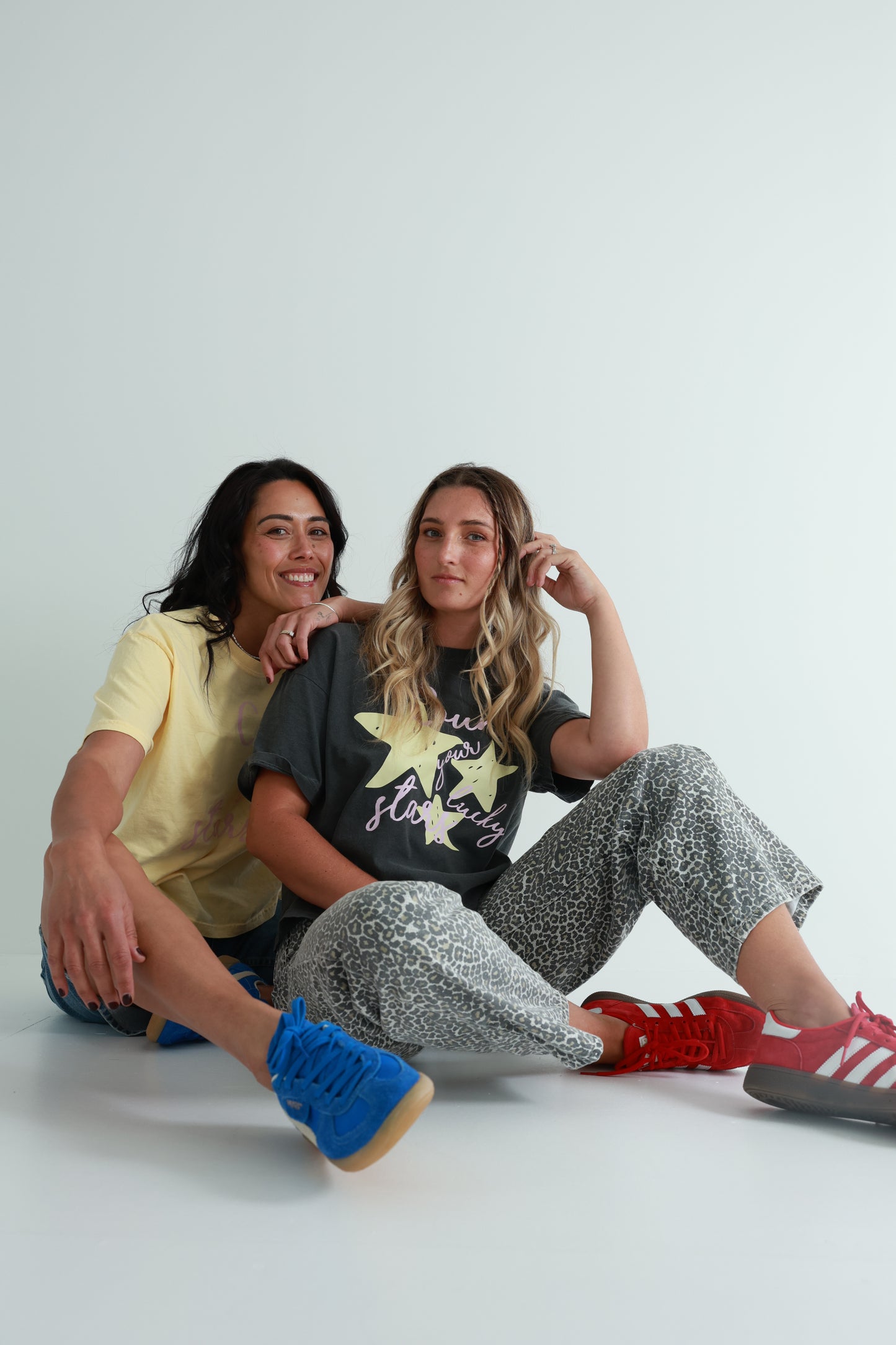 COUNT YOUR LUCKY STARS TEE - ASH