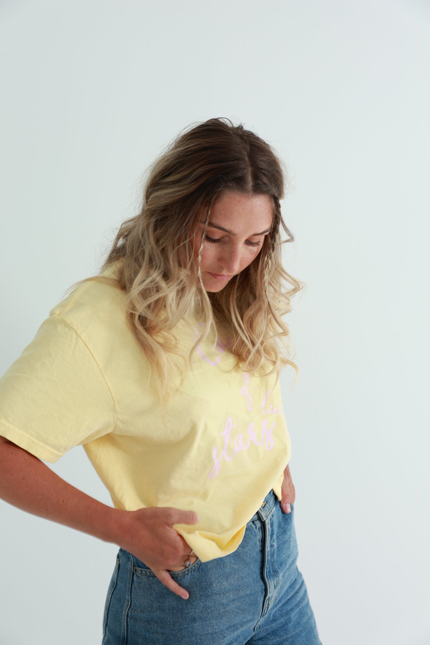 COUNT YOUR LUCKY STARS TEE - BUTTER