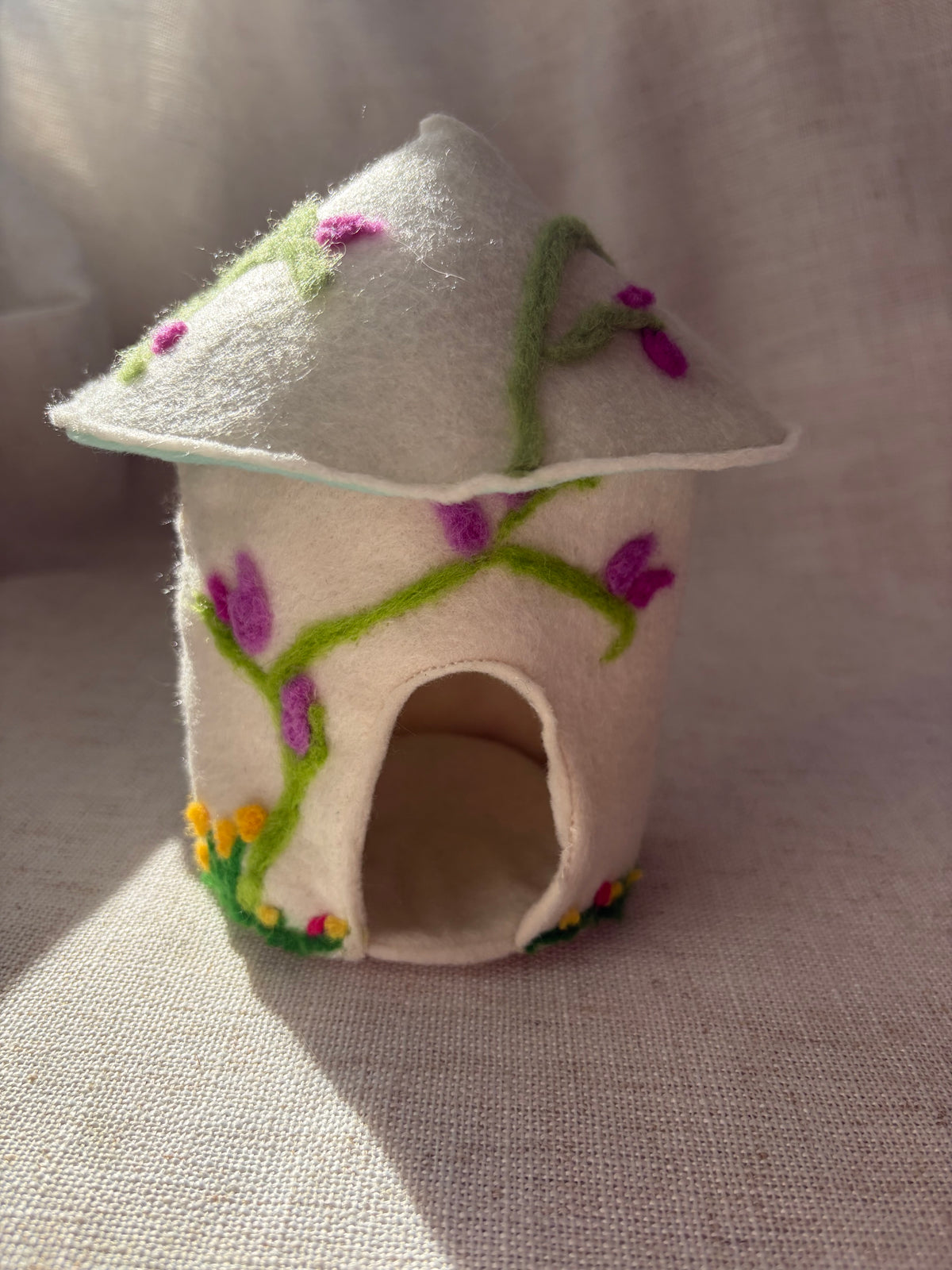 WANDERLEAF FAIRY HOUSE