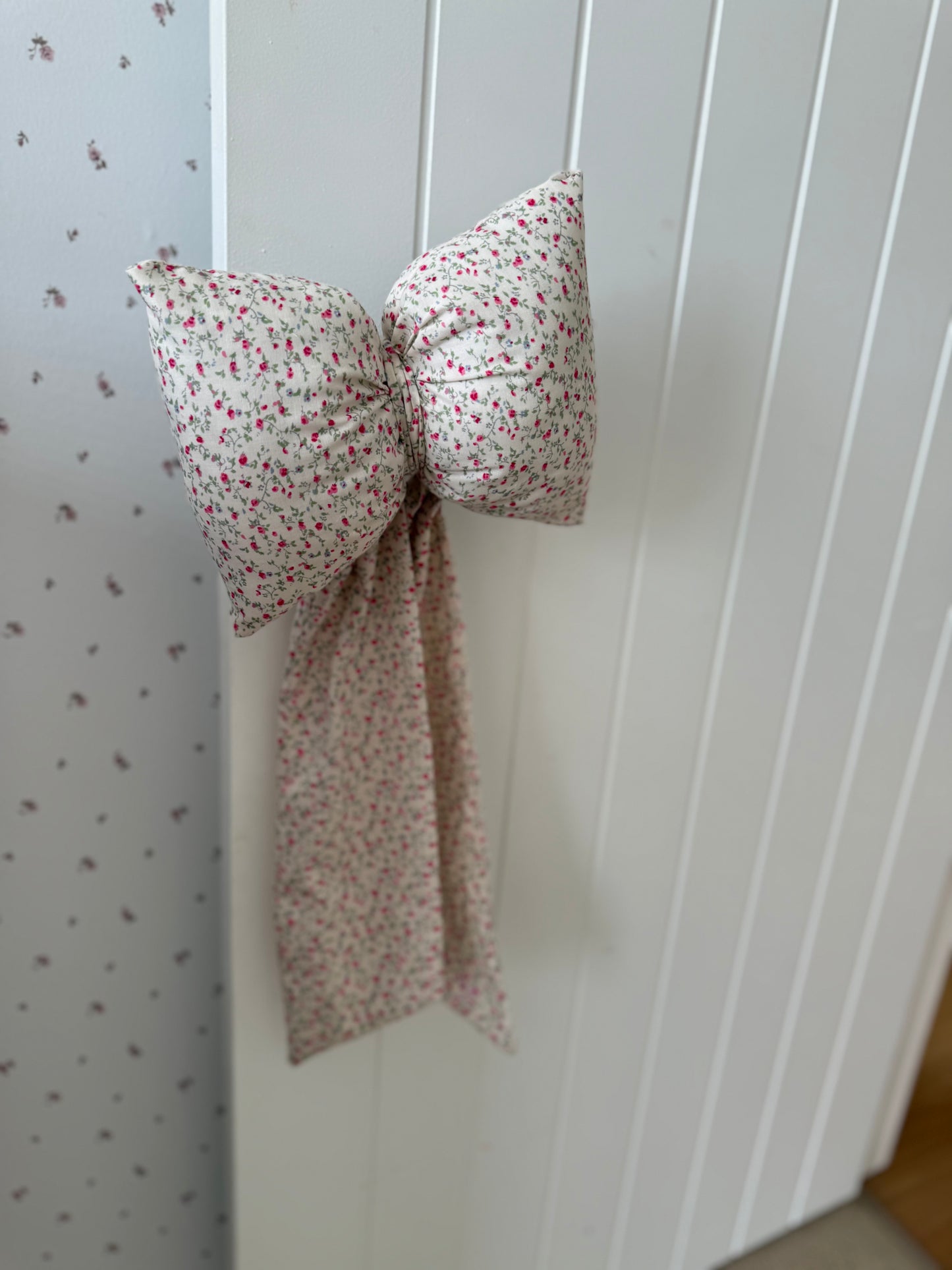 FABRIC BOW - COTTAGE ROSE