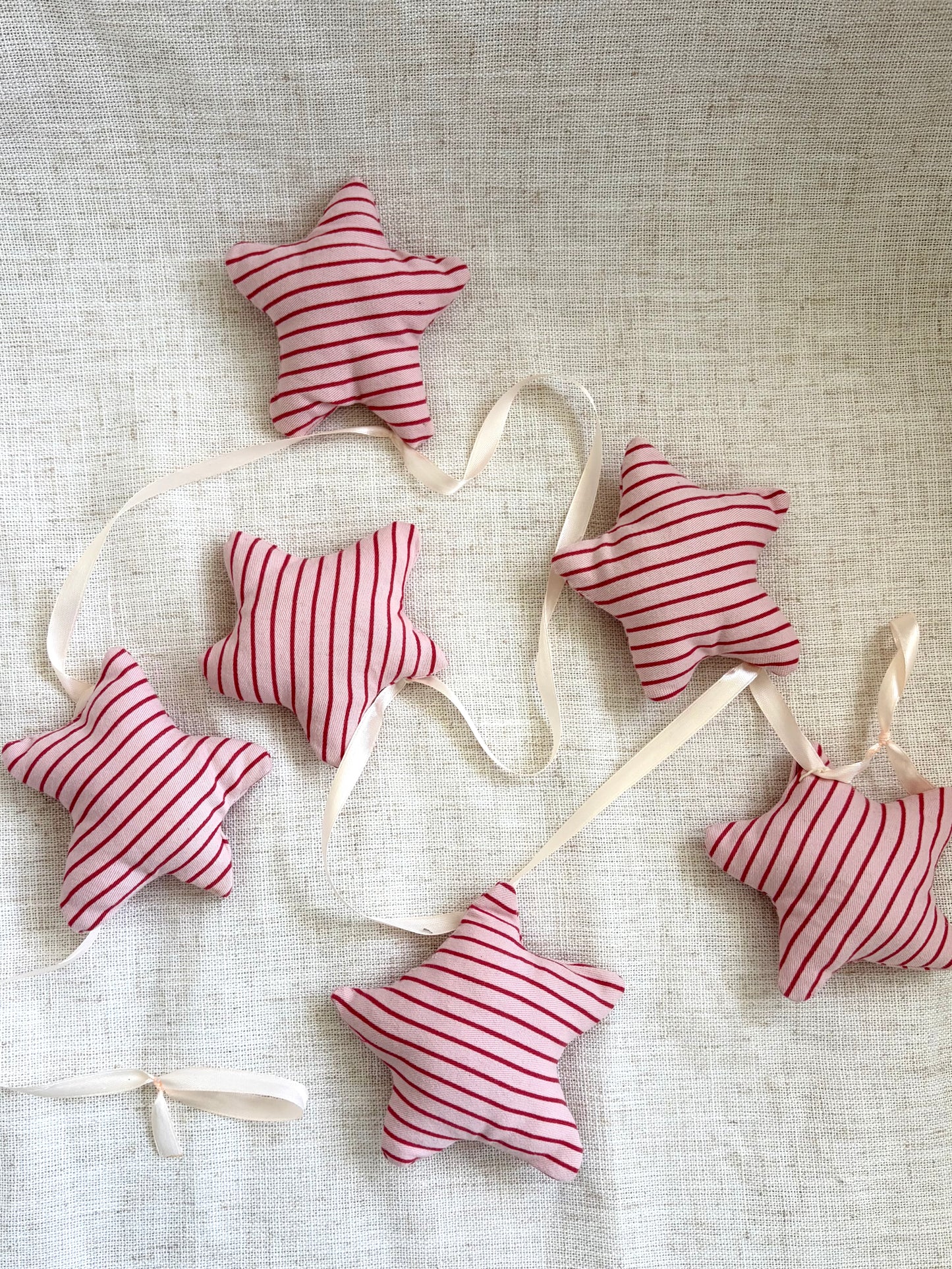 CANDY STRIPE STAR BUNTING